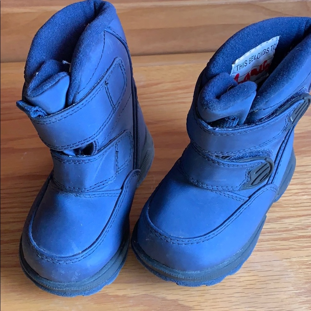 Winter boots